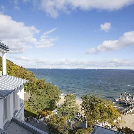 Сasa de vacaciones First